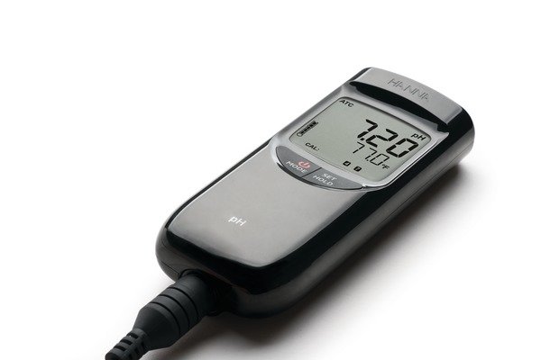 Máy Đo pH/Nhiệt Độ Chống Thấm Nước